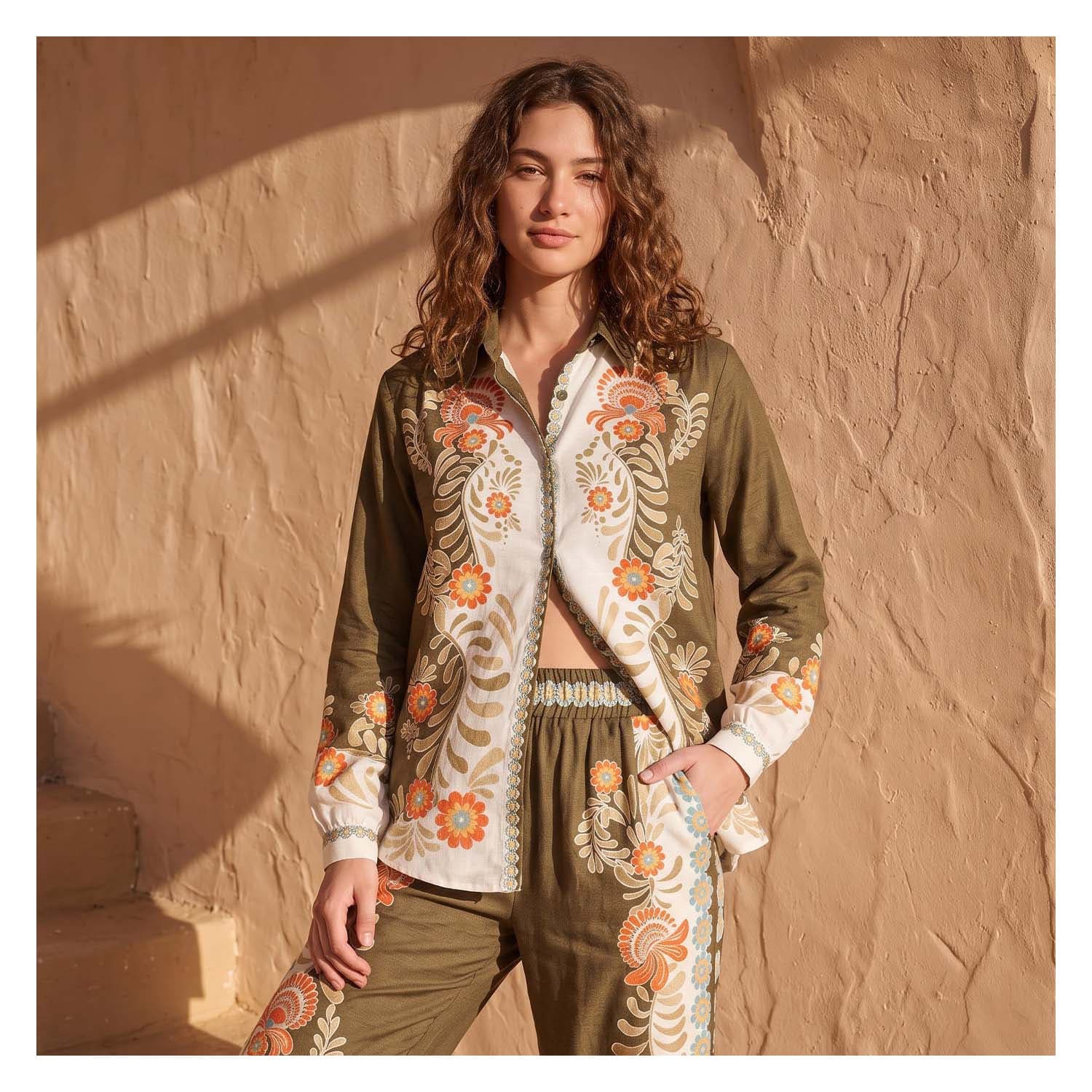 Store product reference: DELWISS SHIRT, Folk Floral Print.